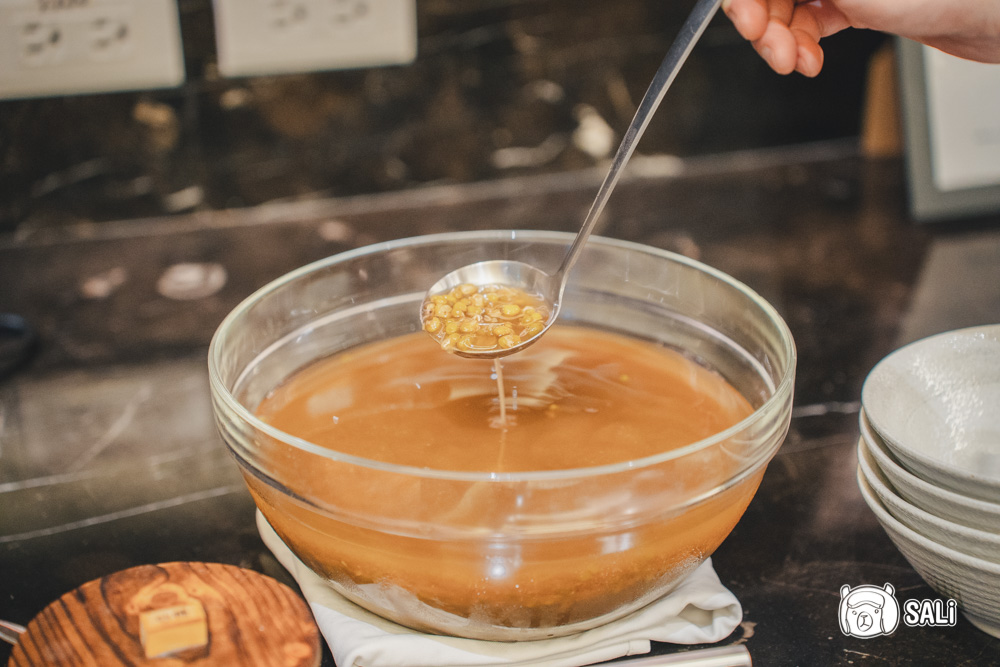 福容徠旅水里. 南投水里住宿新地標，白色城堡插旗山城，走路十分鐘到車站 - 莎笠，小日子