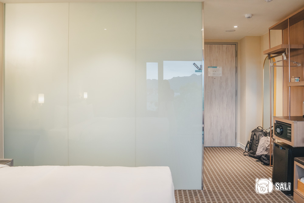 福容徠旅水里. 南投水里住宿新地標，白色城堡插旗山城，走路十分鐘到車站 - 莎笠，小日子